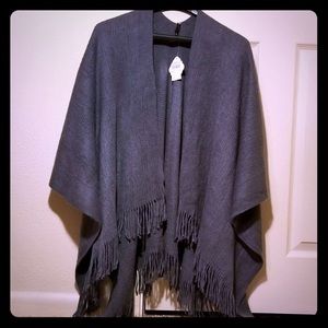 Gray Shawl NWT
